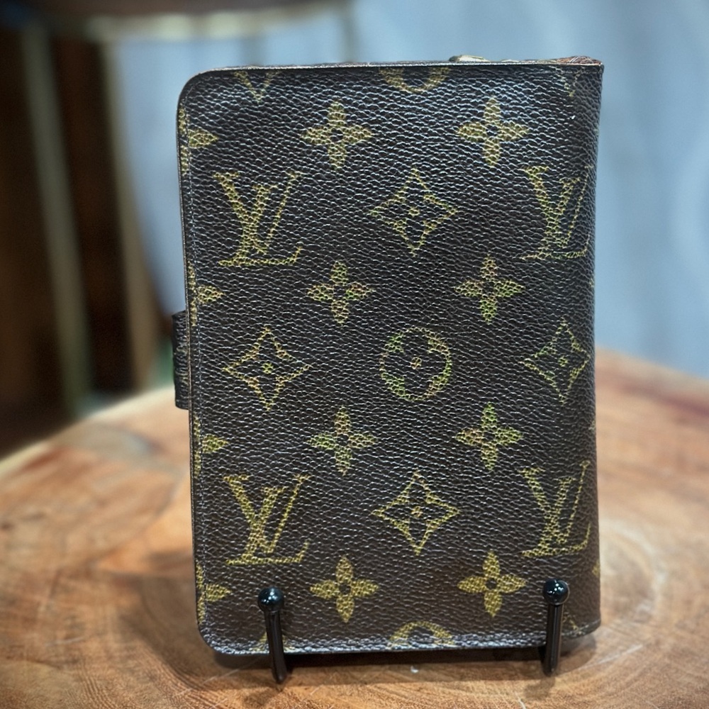 Authentic Louis Vuitton Monogram Zip Agenda PM Passport Holder Organizer - Picture 3 of 11